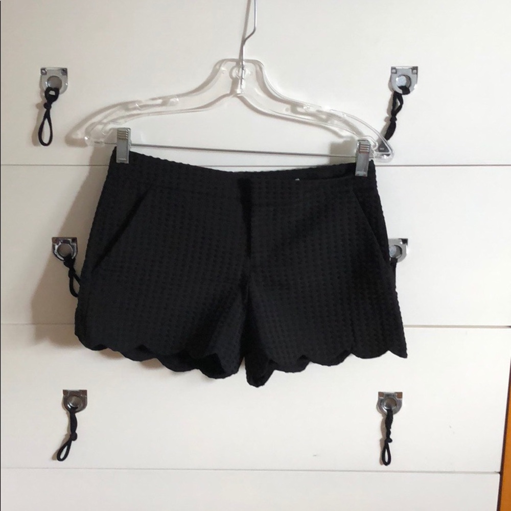 *Brand new Club Monaco Amber Shorts*